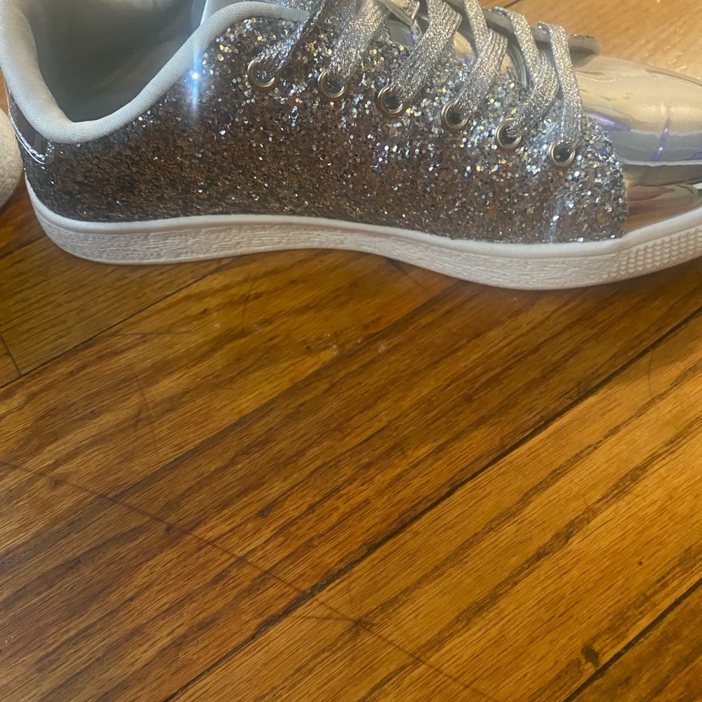 Silver sparkly sneakers - Picture 3 of 7